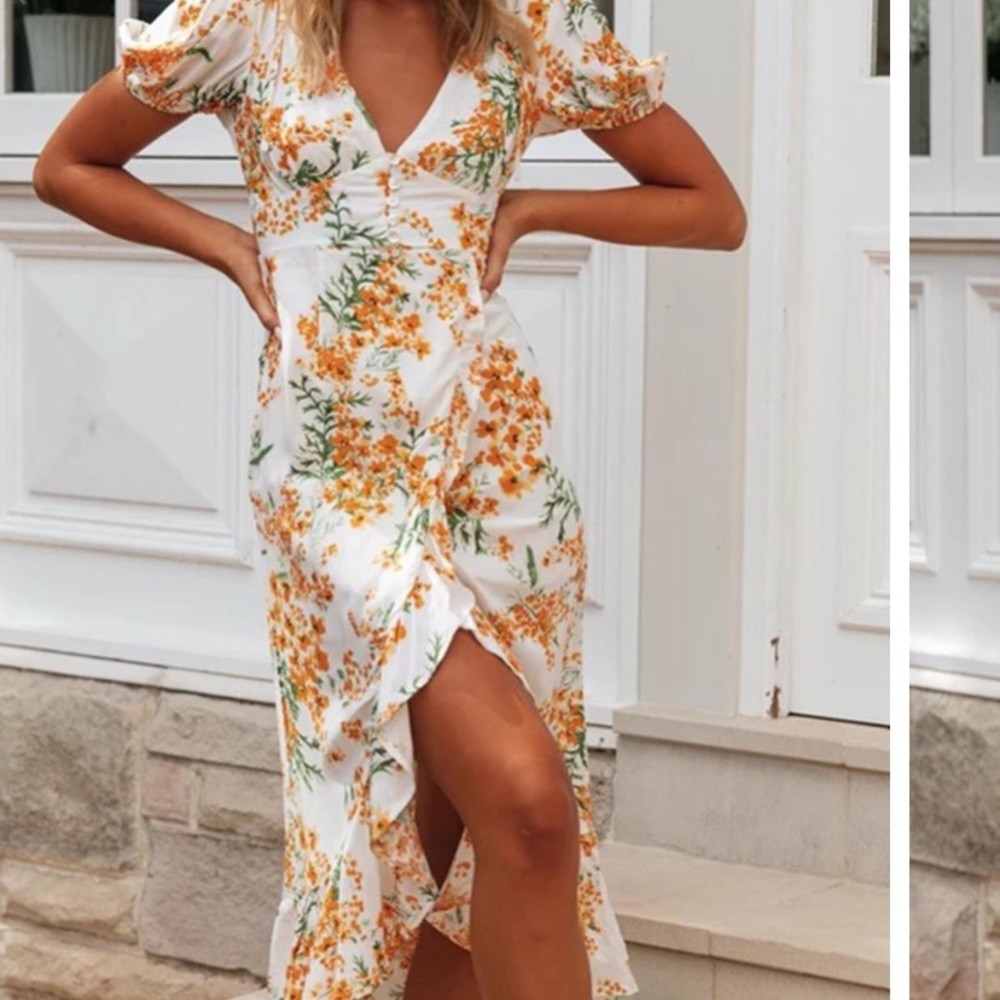 Star Satin Yellow Floral Dress 💛 BRAND NEW NWT